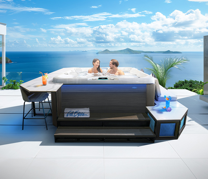 Calspas hot tub being used in a family setting - Athens Clarke